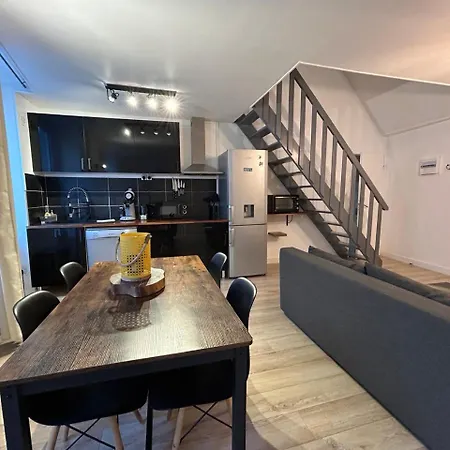 La Casa Tres - Cosy In The Very Centre Port 아파트