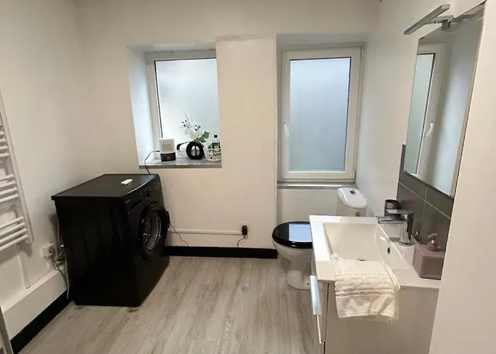 아파트 La Casa Tres - Cosy In The Very Centre Port *